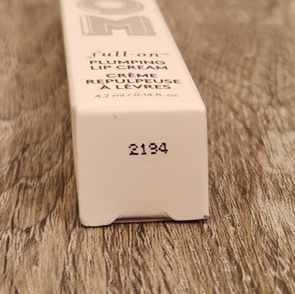 Buxom full-on Plumping Lip Cream Full Size shade creamsicle - Picture 8 of 9